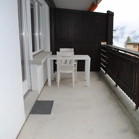 Les Choucas Apartment *